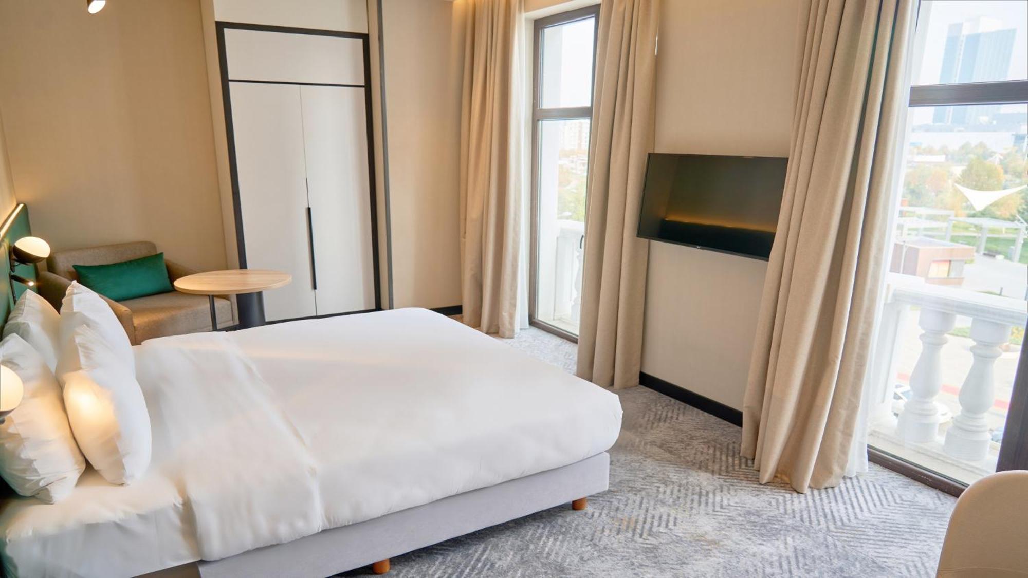 Holiday Inn Tashkent City By Ihg Eksteriør bilde