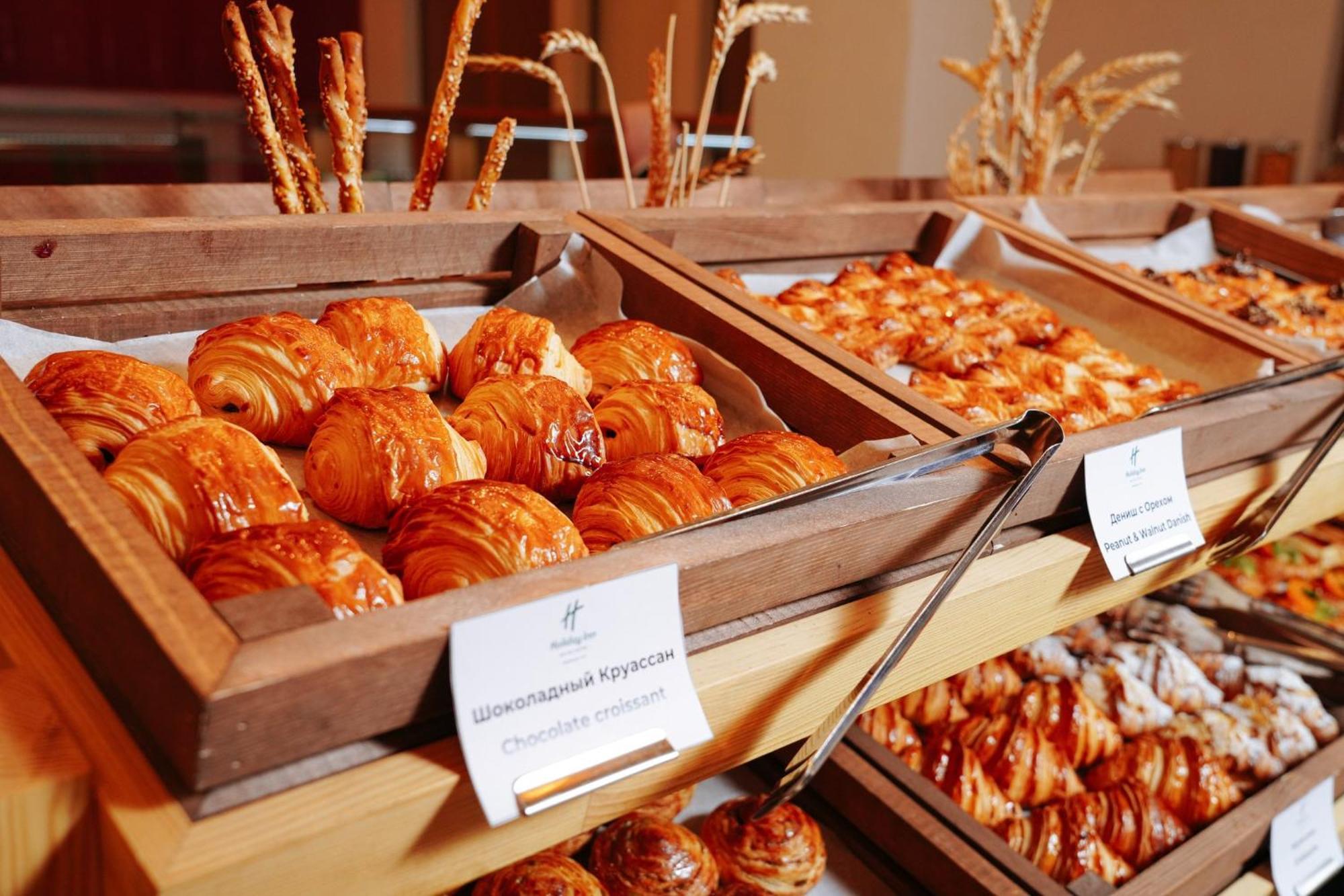 Holiday Inn Tashkent City By Ihg Eksteriør bilde
